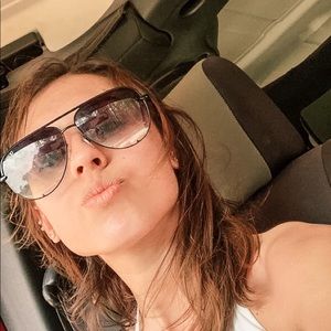 Meet your Posher, Meagan